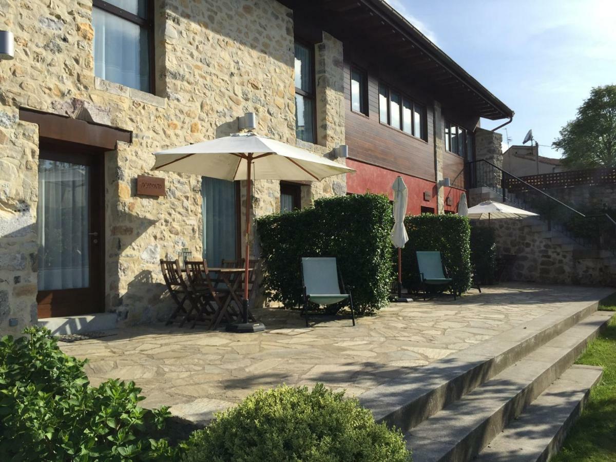 Apartamentos El Hospital De Villahormes Exterior photo